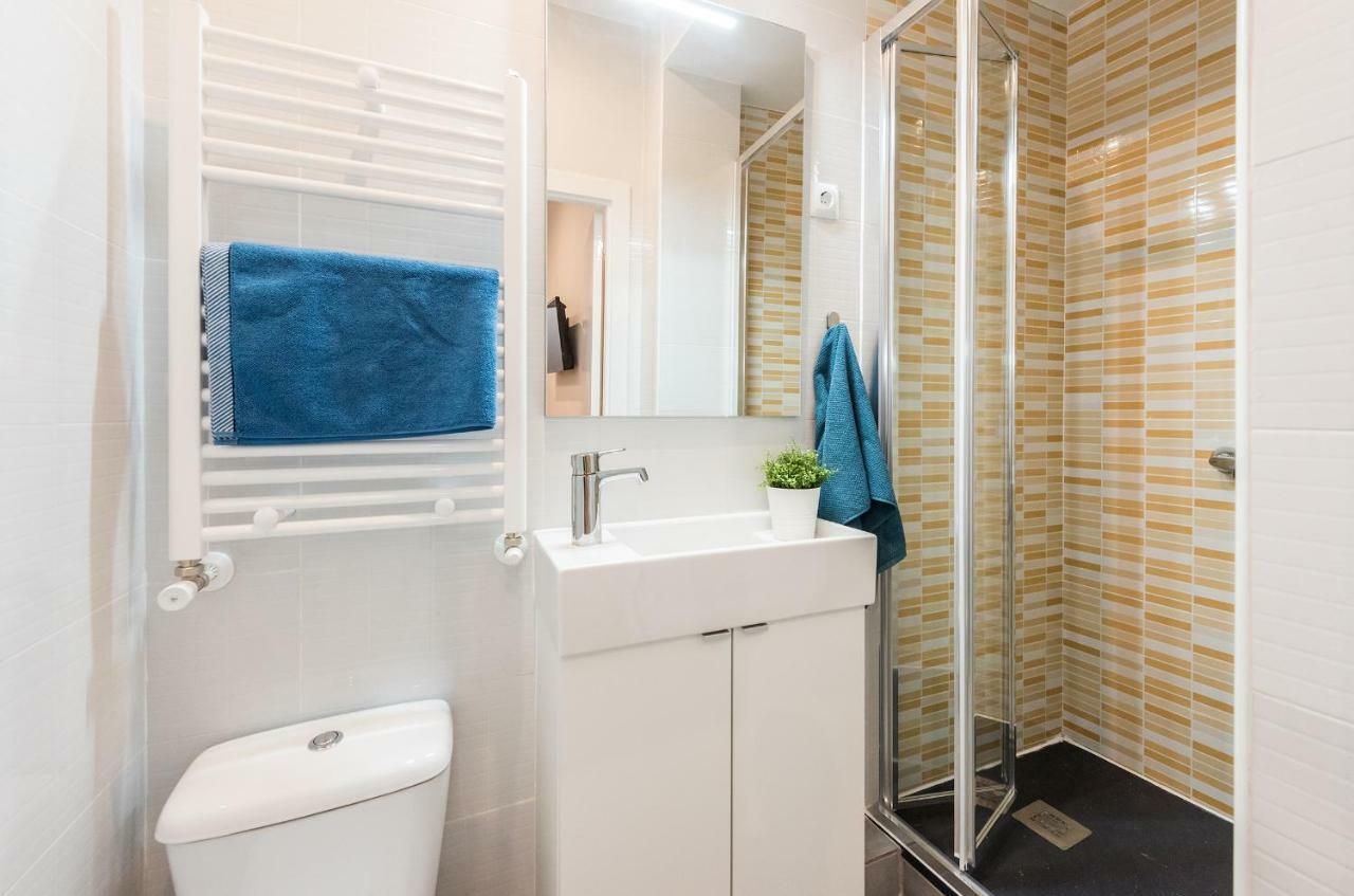 Living Malasana Madrid Exterior photo